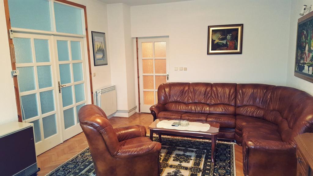 Апартаменты Apartman Milija Требинье Экстерьер фото